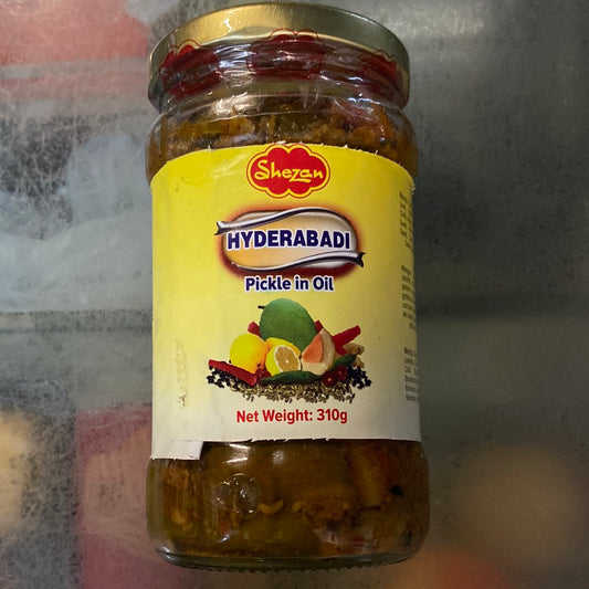 Hyderabadi Pickle in Oil 310g